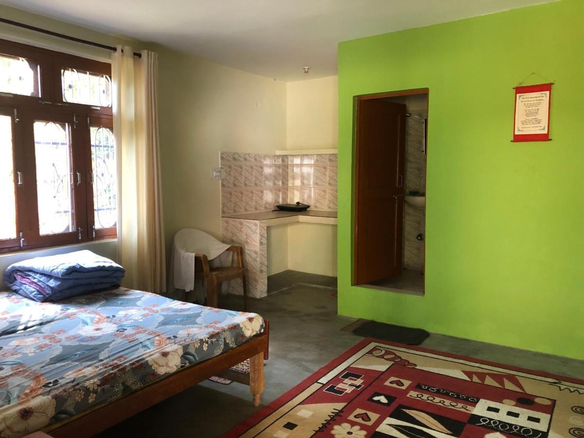 Amidst Home Stay Νταραμσάλα Εξωτερικό φωτογραφία